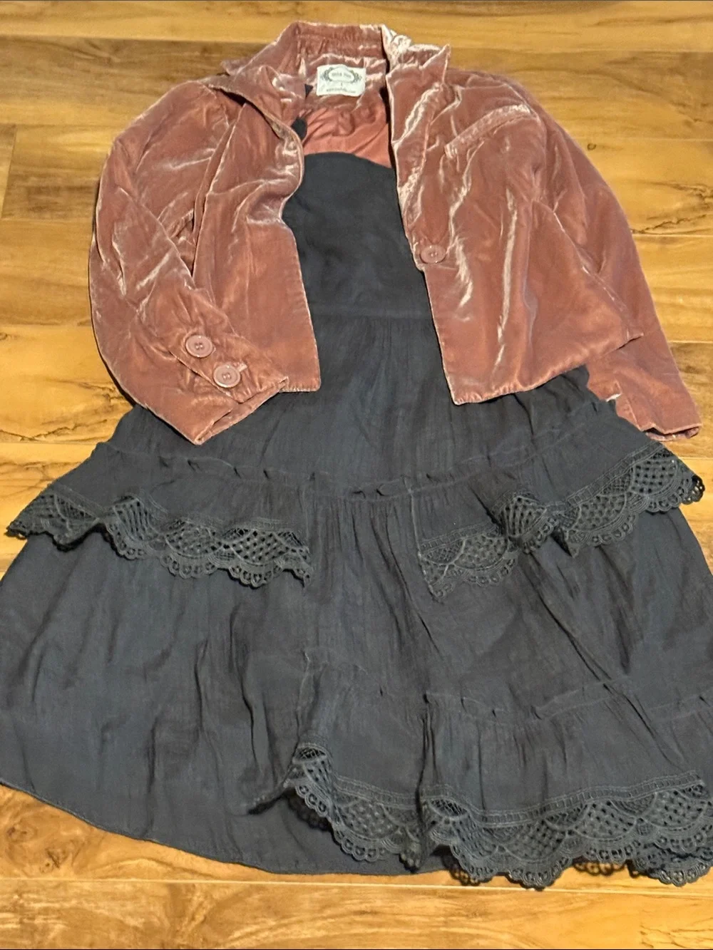 Miajoyby Joyfolie Velvet Blazer with Teal Dress & Grey Tiered Sundress Bundle - Picture 7 of 7